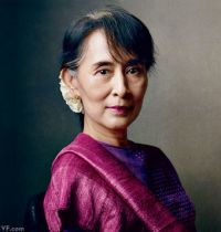 Vai alle frasi di Aung San Suu Kyi