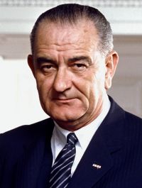 Vai alle frasi di Lyndon Johnson