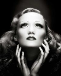 Vai alle frasi di Marlene Dietrich