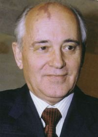 Vai alle frasi di Mikhail Gorbaciov