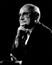 Vai alle frasi di Milton Friedman