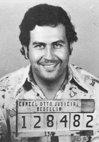 Vai alle frasi di Pablo Escobar